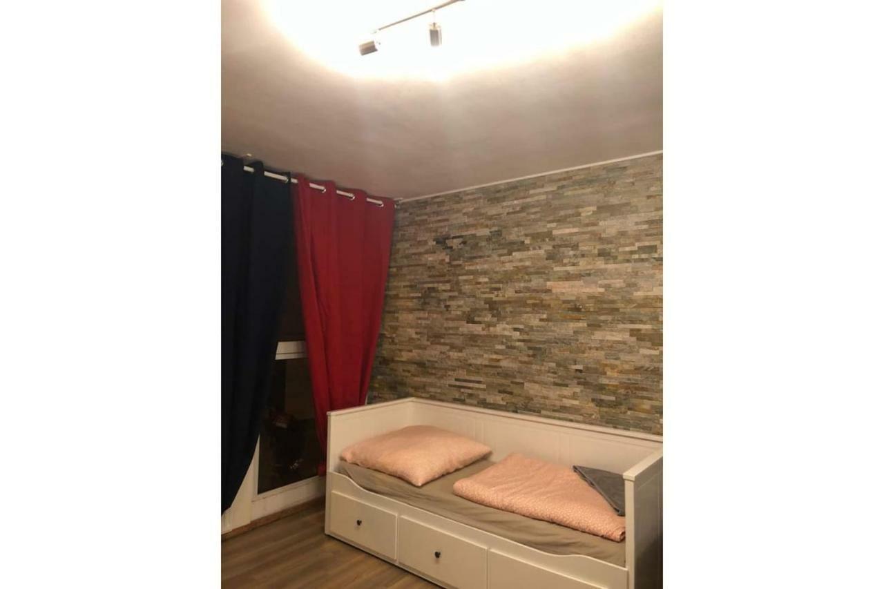 Appartement Friesenwall 3 *